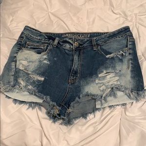 Size 14 AE hi-rise shortie EUC